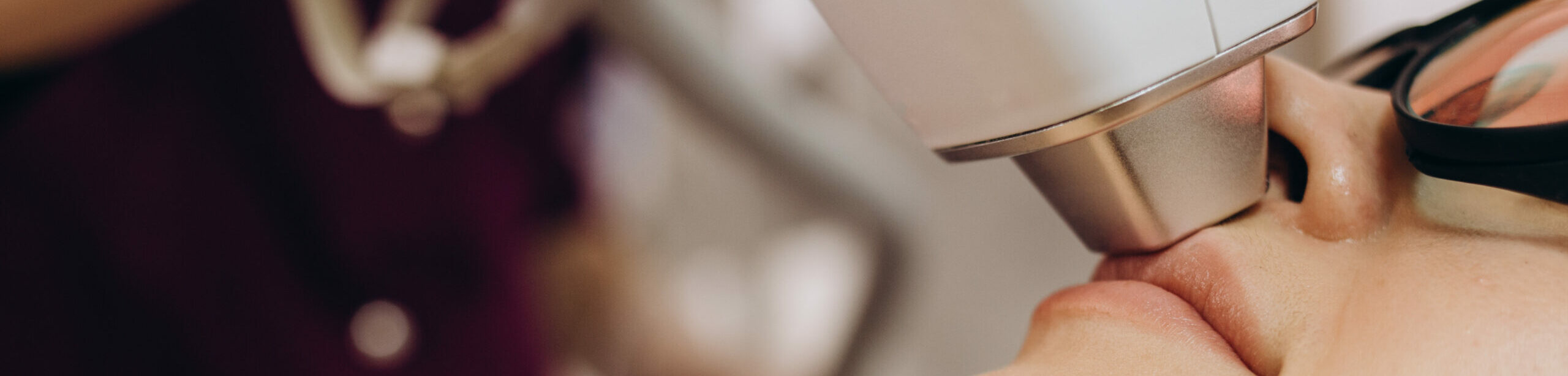 banniere article épilation lumière pulsée de la moustache